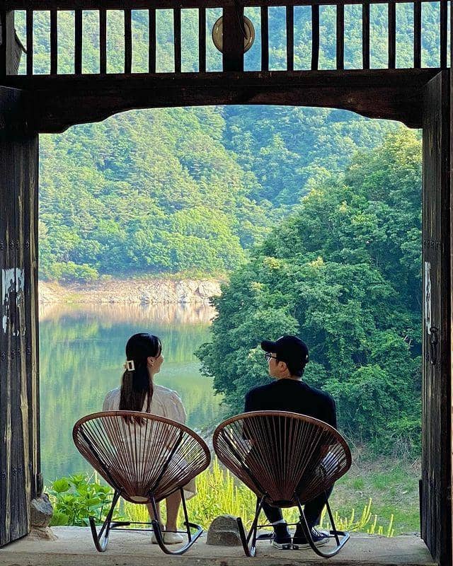 instagram.com/@yej1n_3