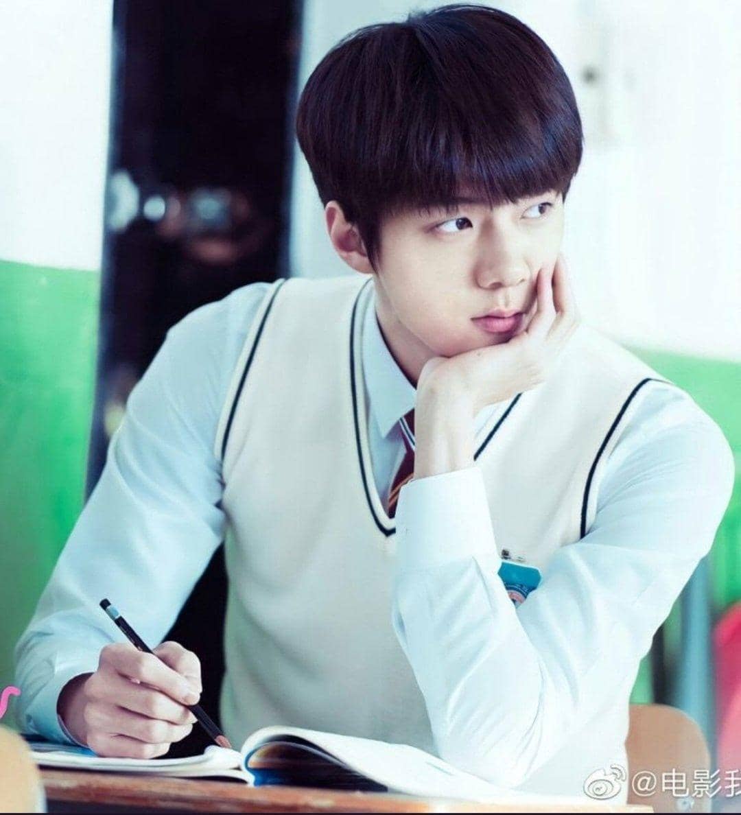 twitter.com/Lili27_12