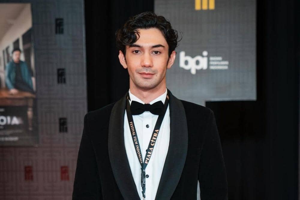 Instagram.com/officialpilarez