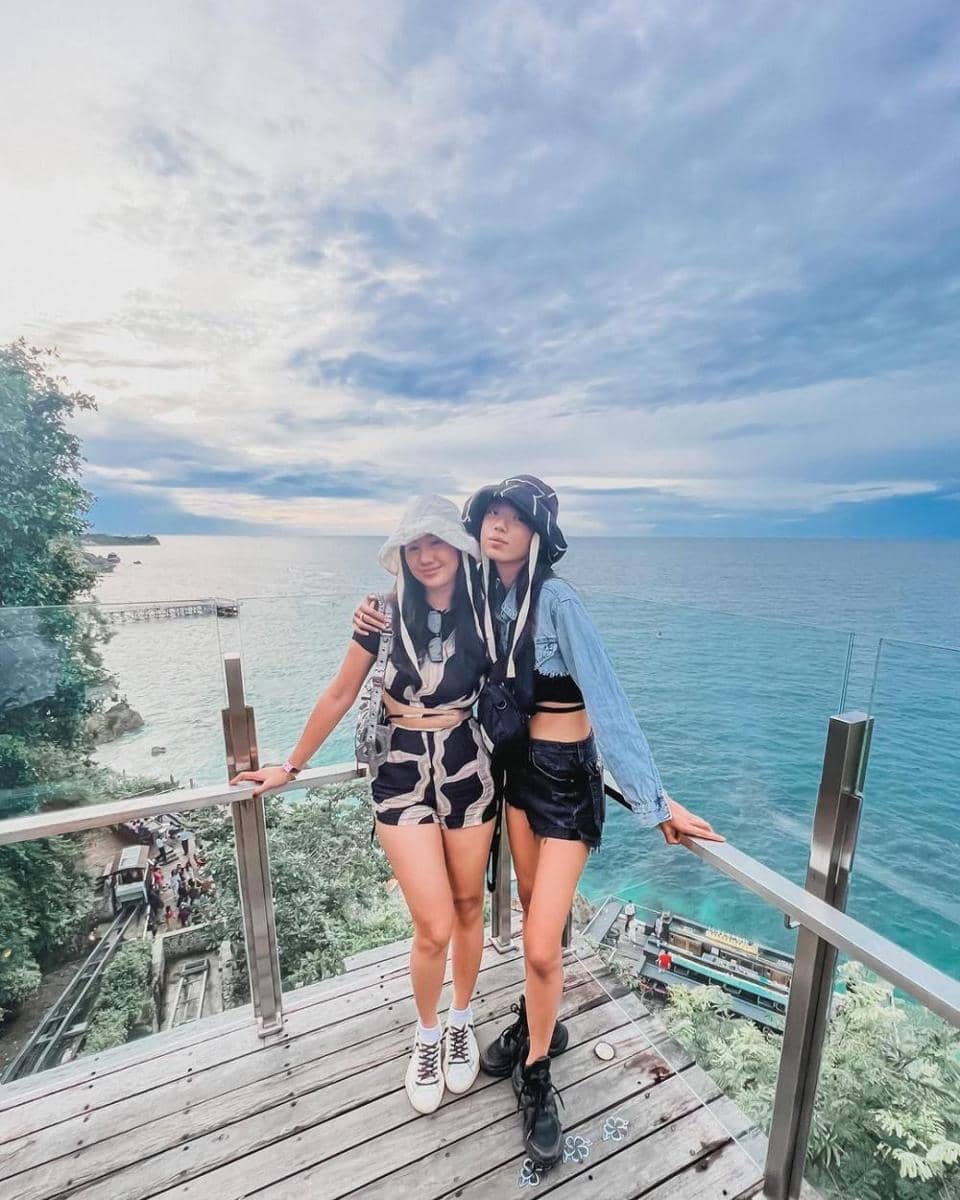 Instagram.com/just.yumi