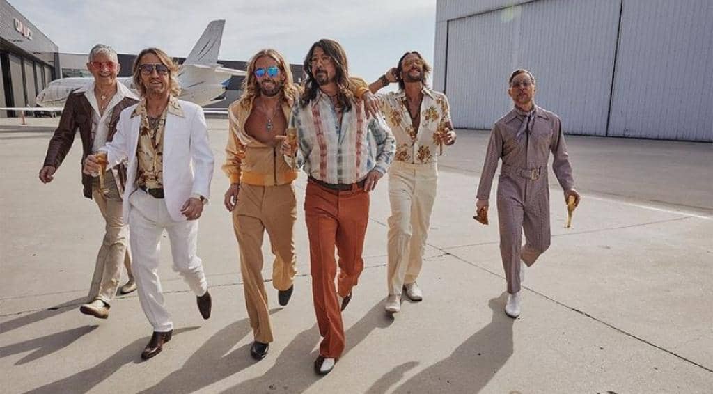 instagram.com/foofighters