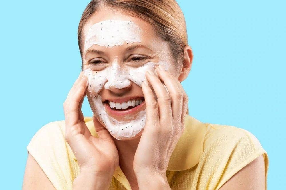 Tips Eksfoliasi Sesuai dengan Jenis Kulit, procoal.co.uk