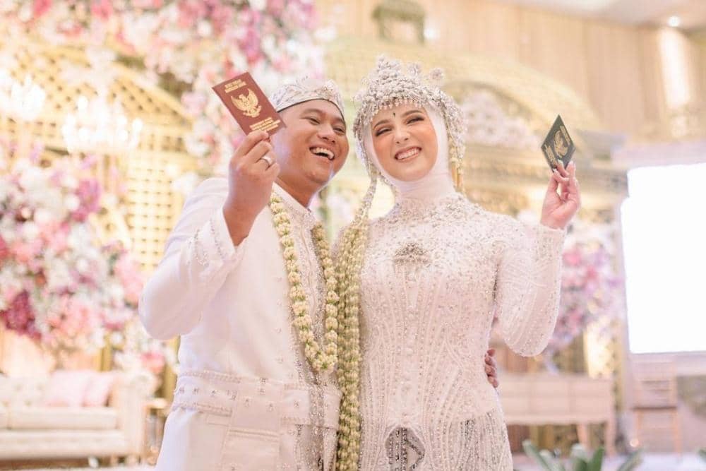 Instagram.com/dinanfajrina