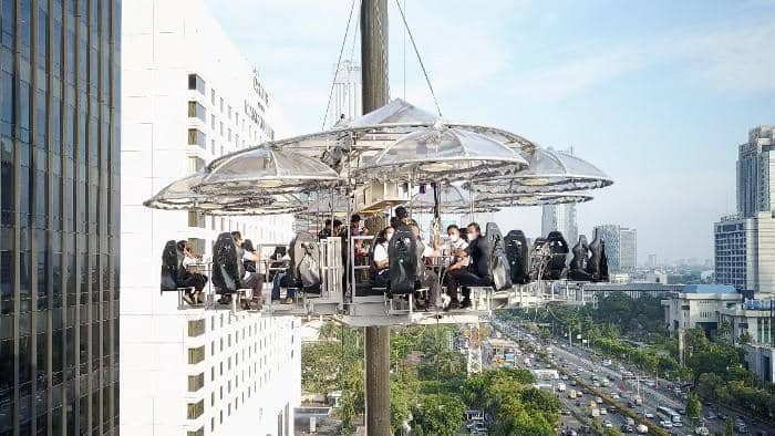 Dok. Lounge in the Sky