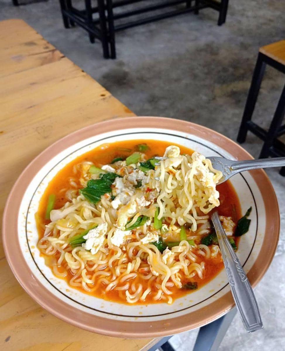 instagram.com/ana_ike