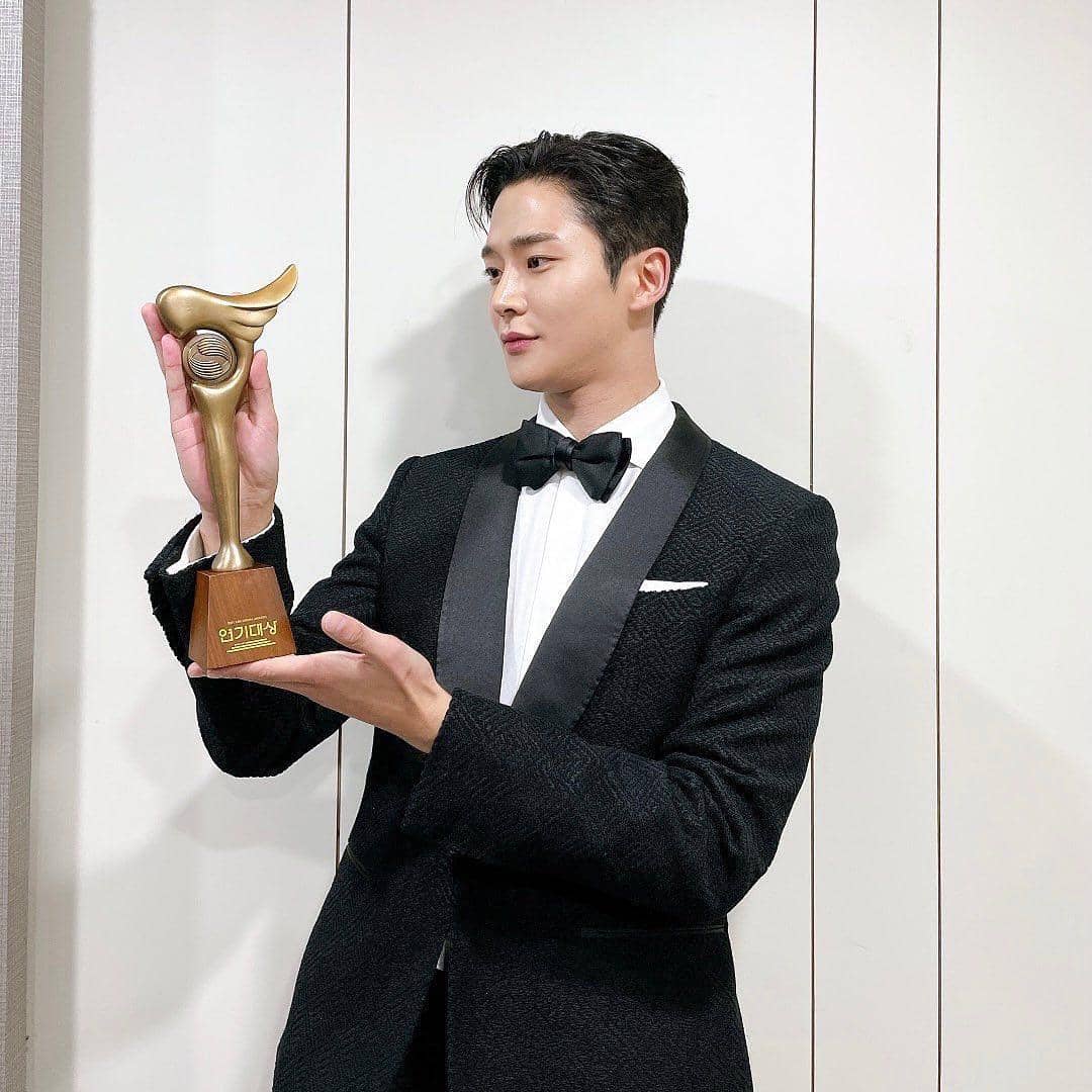 instagram.com/ewsbdi