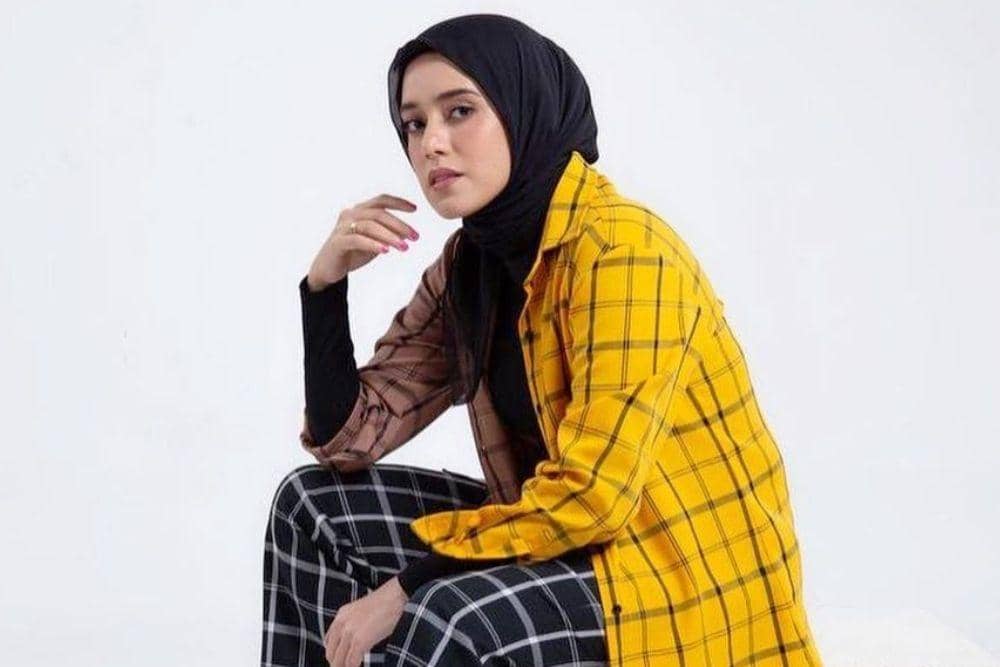 Potret Fairuz A. Rafiq, Ibunda King Faaz yang Curi Perhatian 