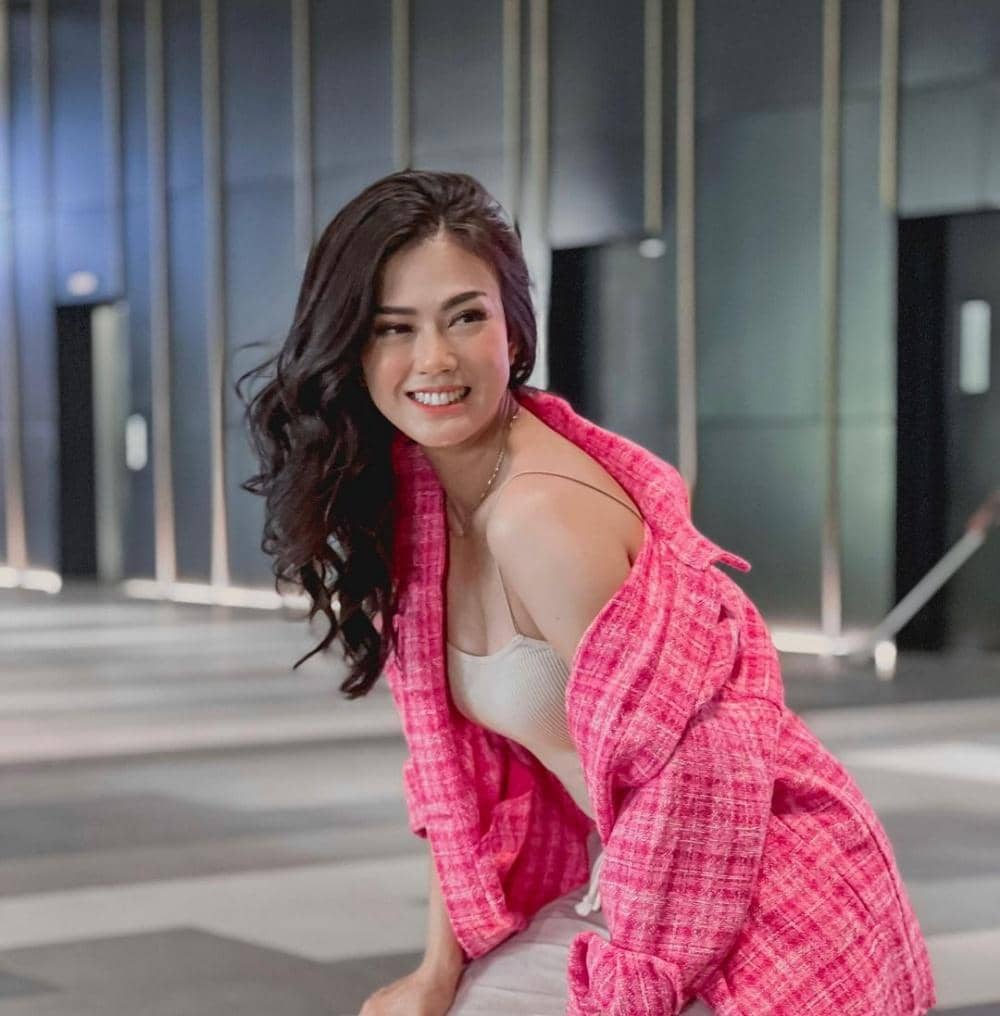 Instagram.com/nitagunawan09