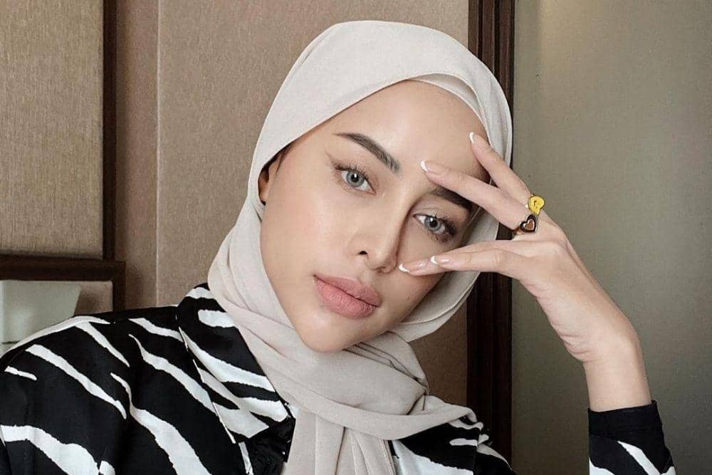 instagram.com/emyaghnia