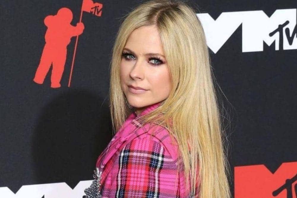 instagram.com/avrillavigne