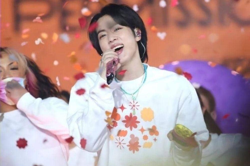 instagram.com/kimseokjinbts90