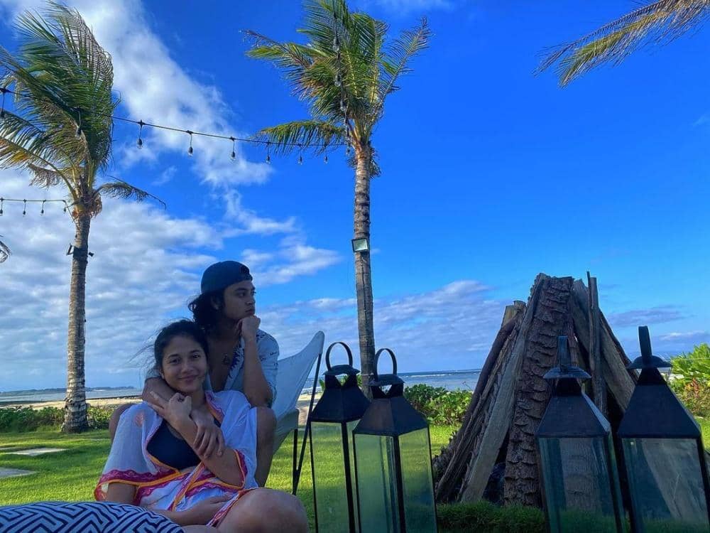 Instagram.com/bastiansteel