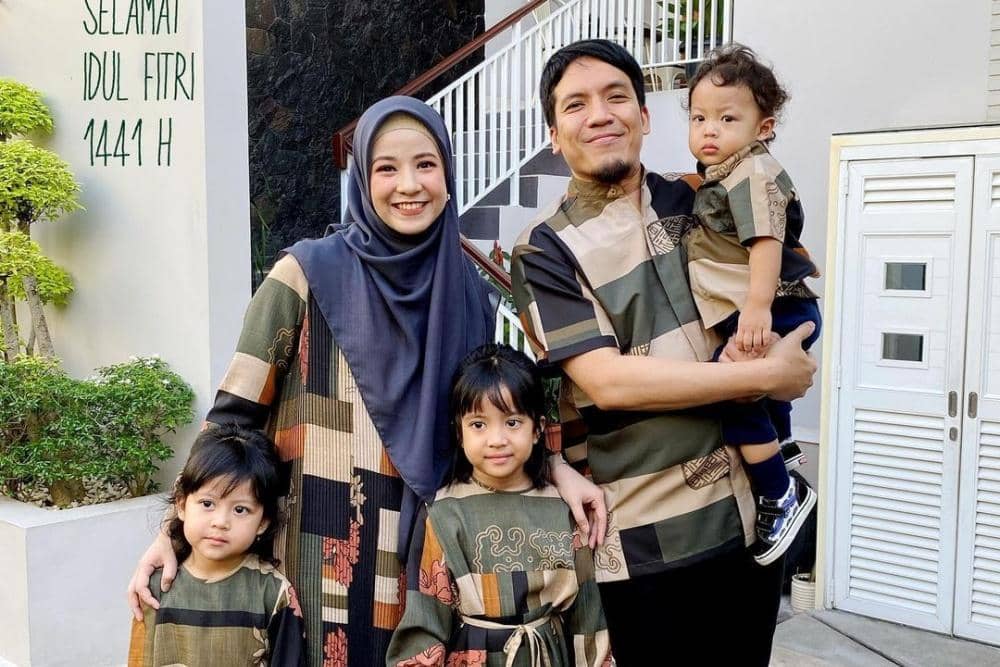 Instagram.com/desta80s