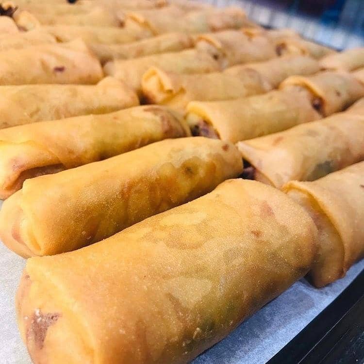 instagram.com/valeriosbakeshop_nv