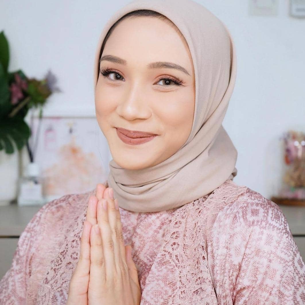 instagram.com/stefanytalitha