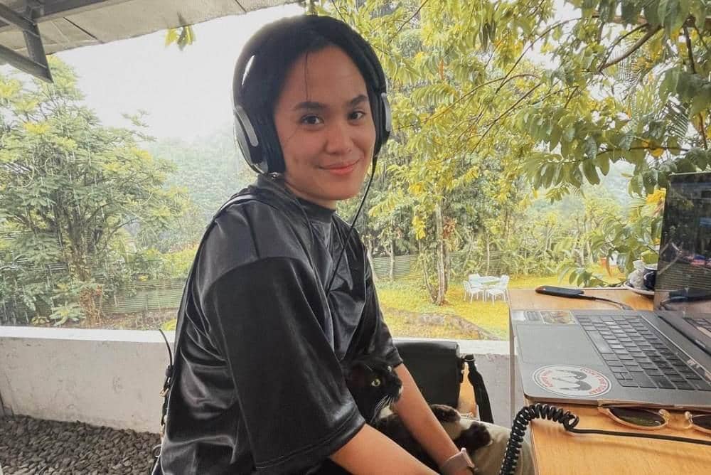 Instagram.com/Sherylsheinafia