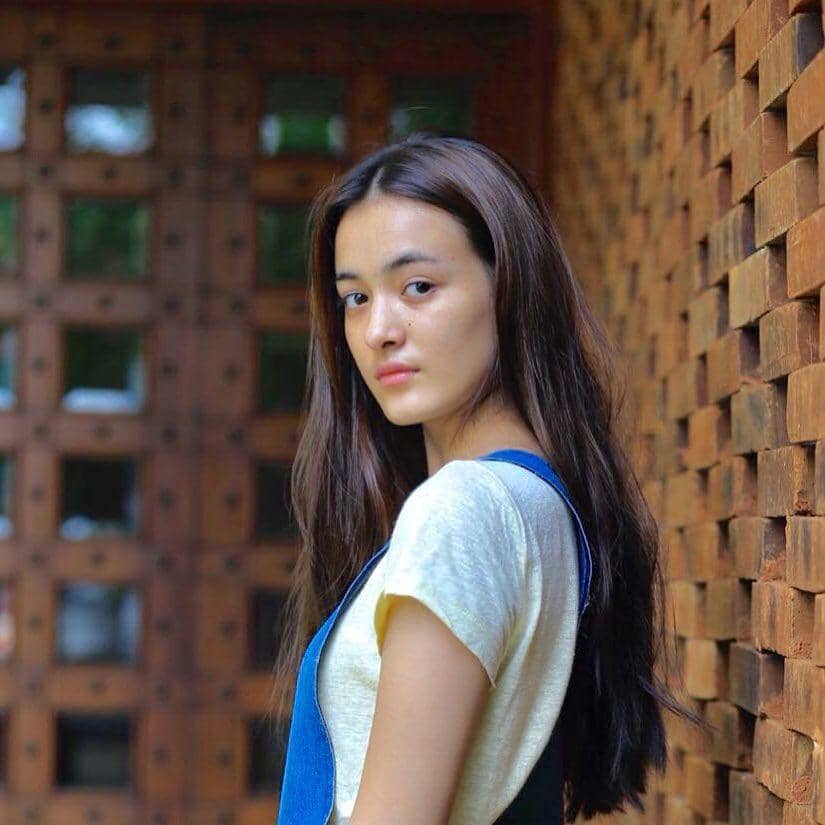 instagram.com/mawar_eva