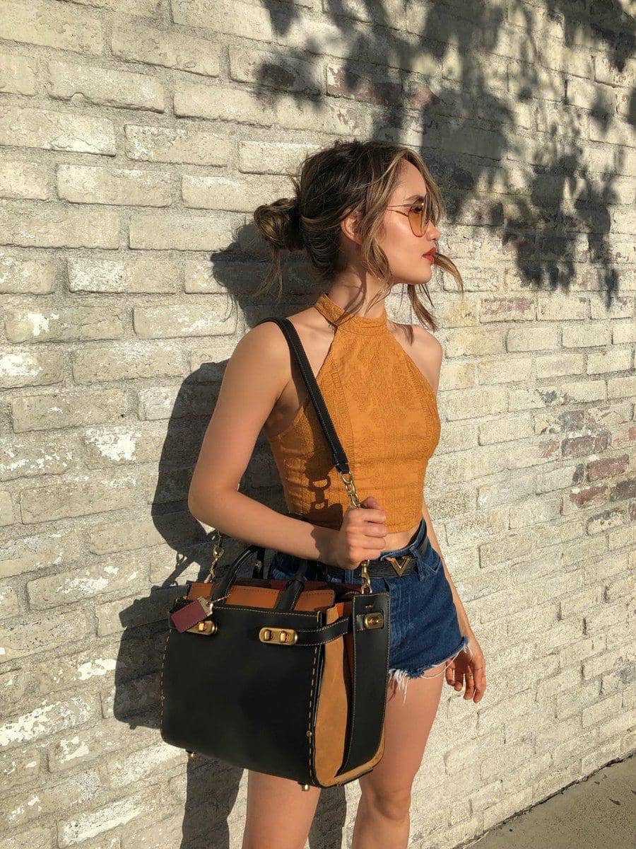 instagram.com/claurakiehl