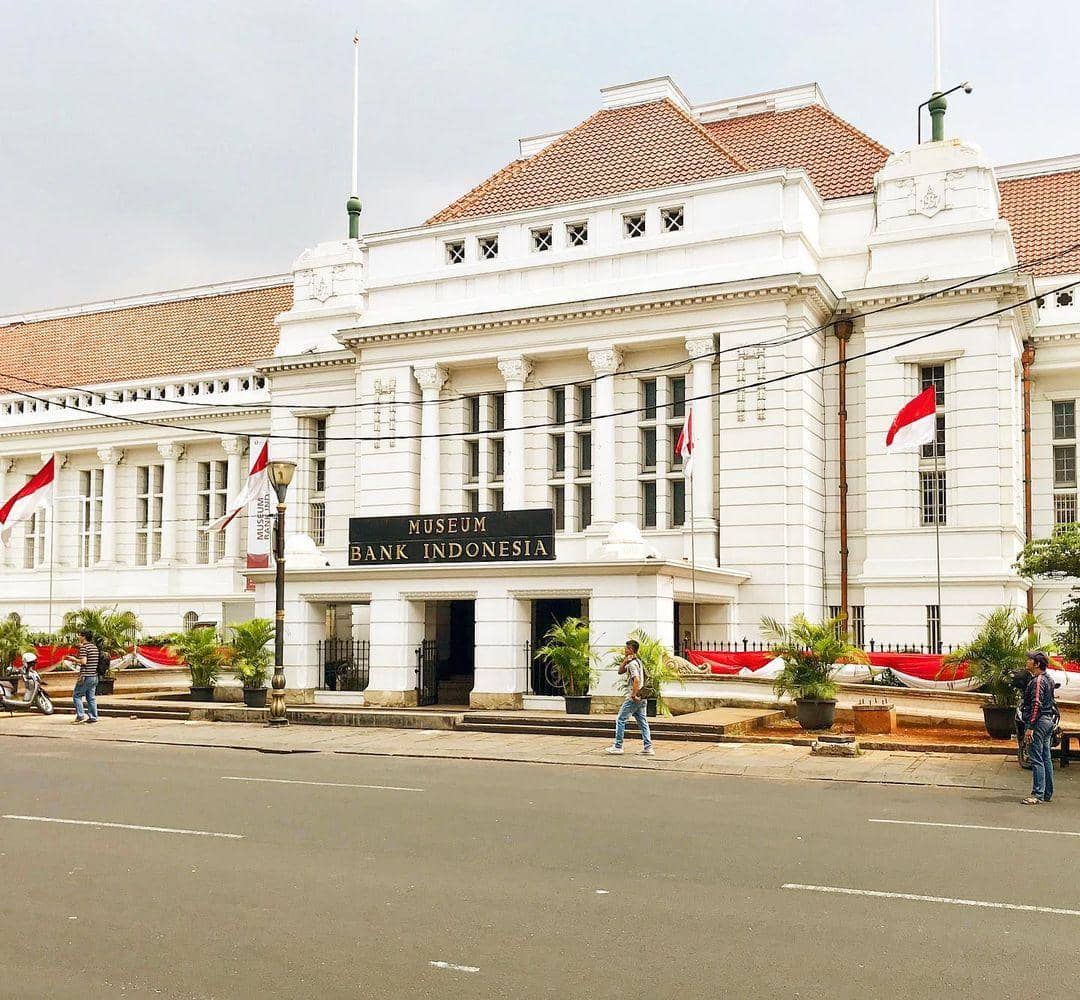 instagram.com/waltergraph