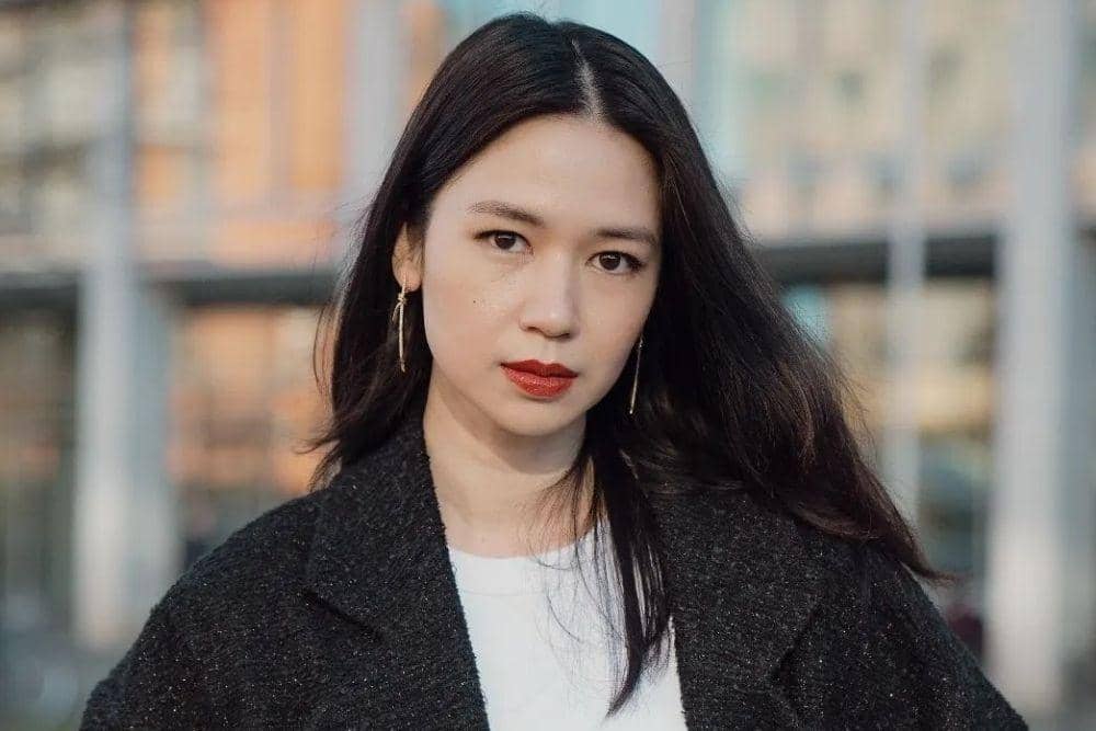 instagram.com/laurabas