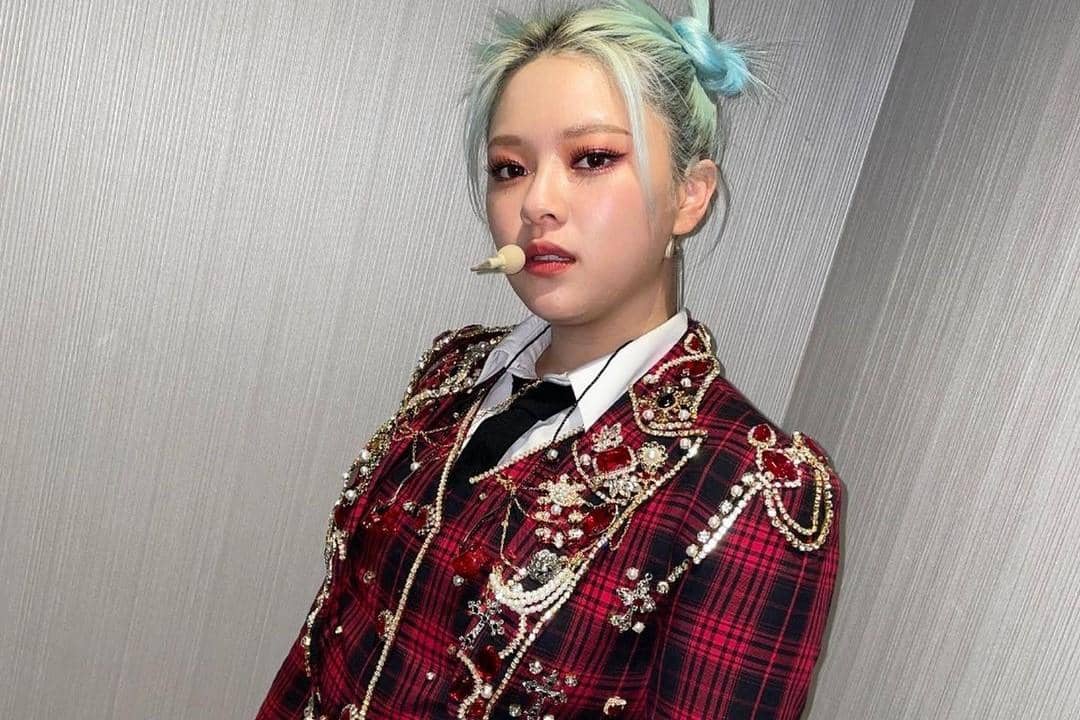 Gaya Jeongyeon, Anggota TWICE yang Miliki Tubuh Curvy