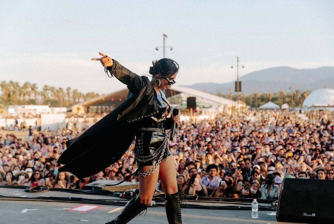 instagram.com/nikizefanya