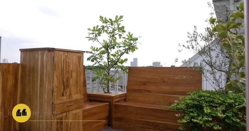 Youtube.com/Sharena Delon - Party Of Four