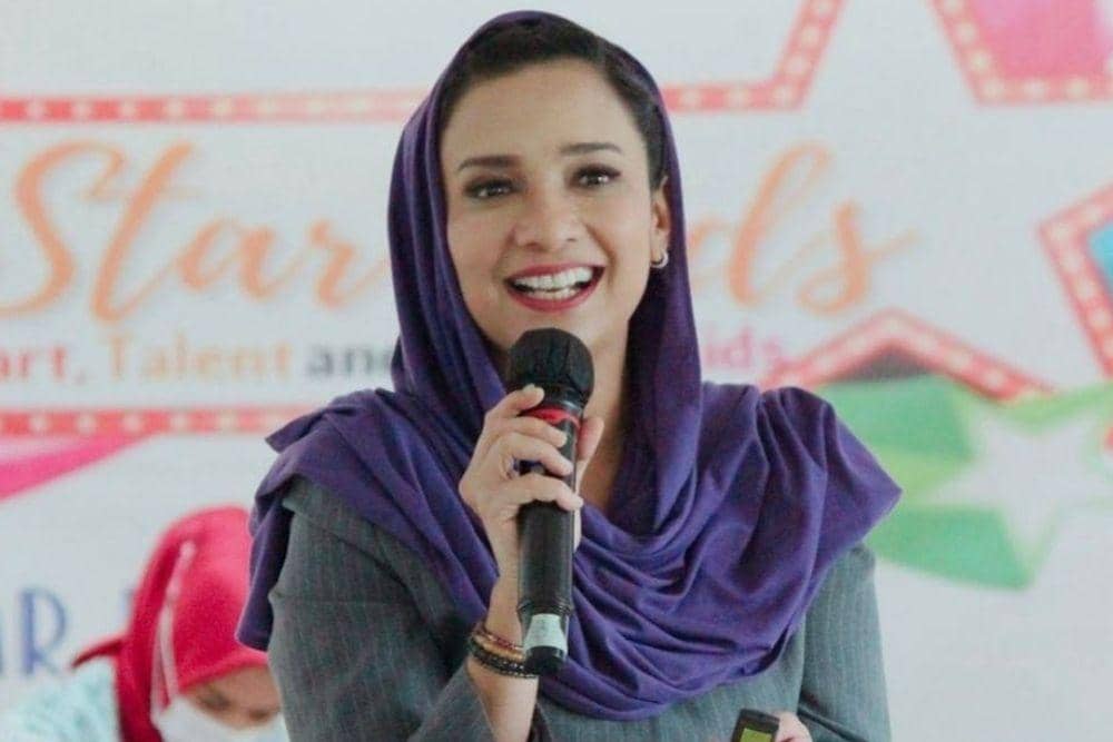 instagram.com/shahnaz.haque