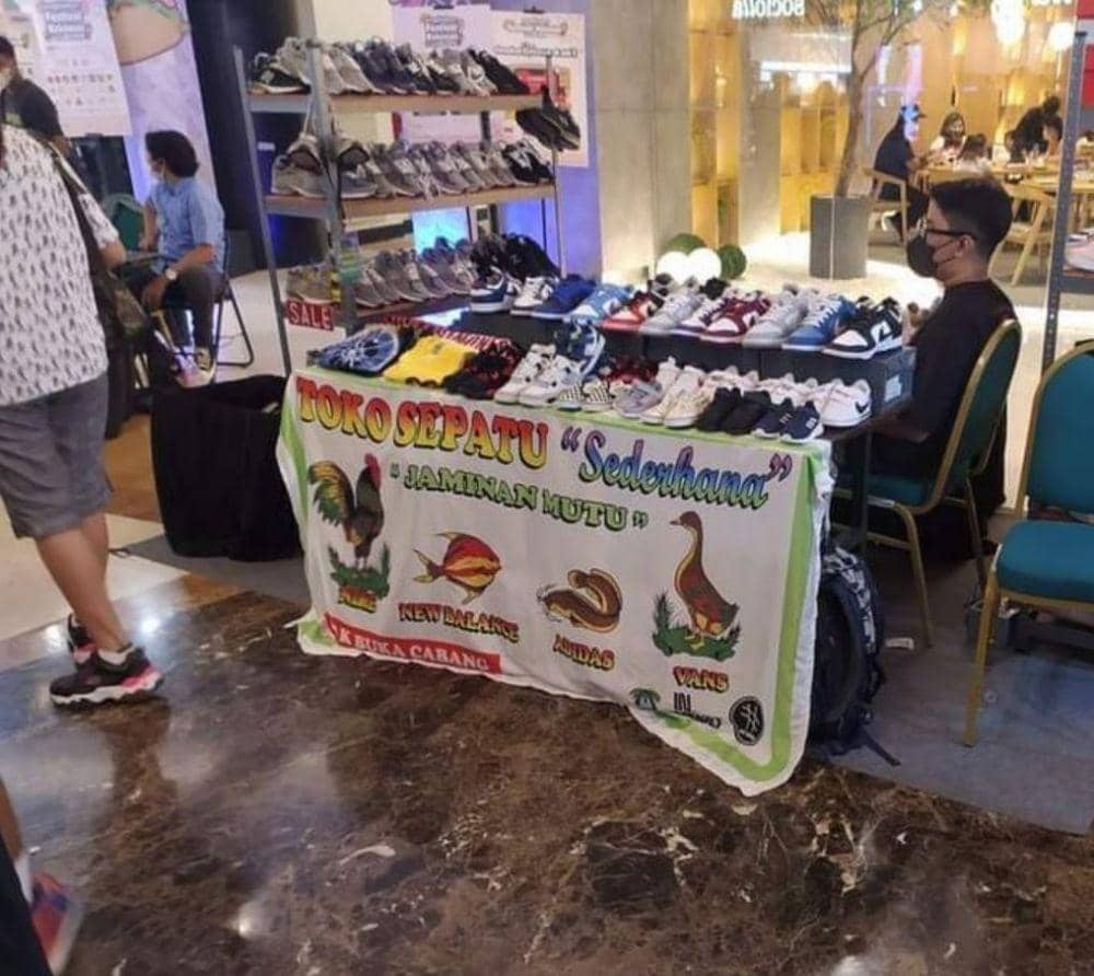 Twitter.com/nocontextwarung