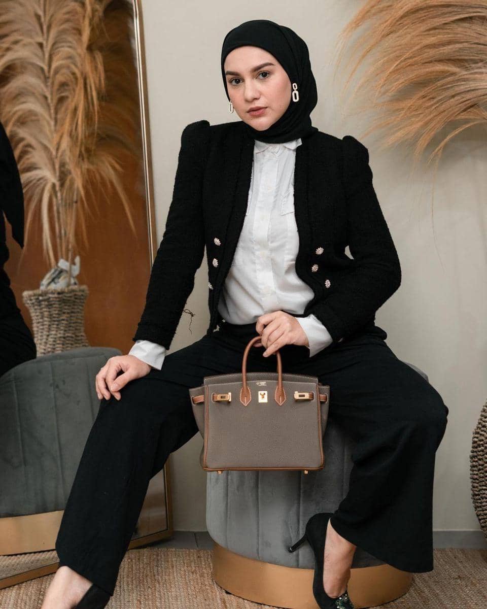 instagram.com/_irishbella_/