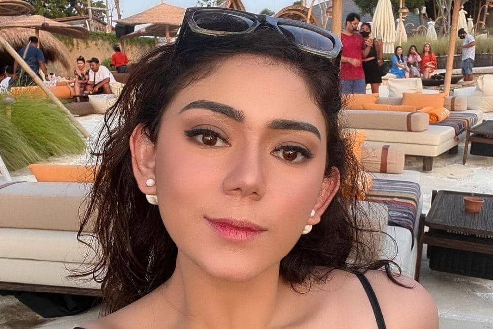 instagram.com/thalitalatief