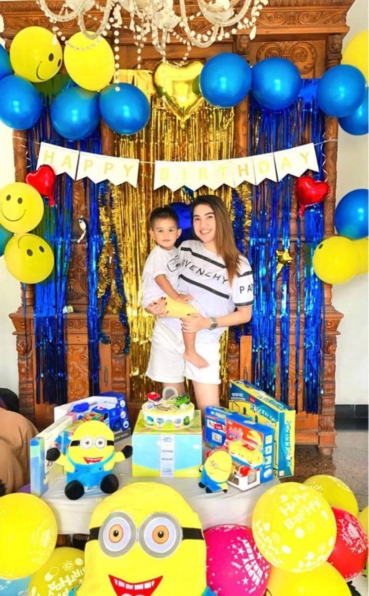 Instagram.com/rayanurfitrird