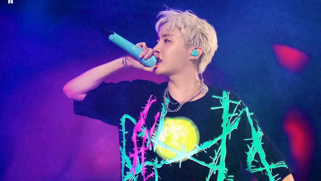 twitter.com/jhscentric