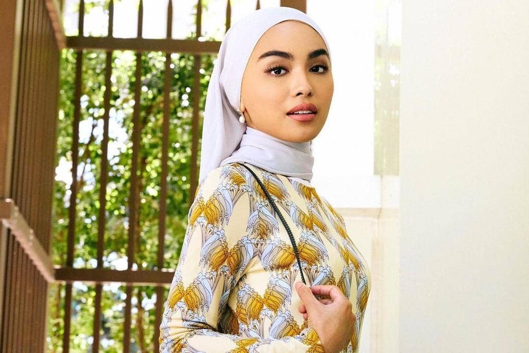 instagram.com/sharifahrose_