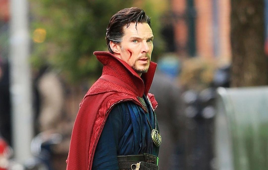 ‘Doctor Strange 2’ Review: Saat Sang Superhero Malah Kalah Pamor