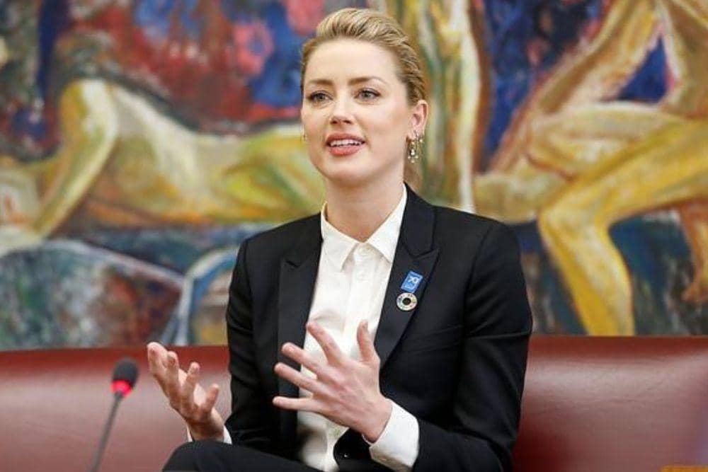instagram.com/amberheard