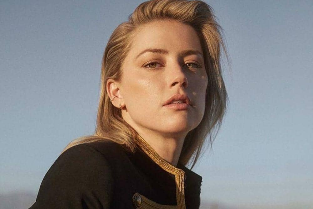 Simple dan Sleek, Potret Amber Heard yang Begitu Mencuri Perhatian