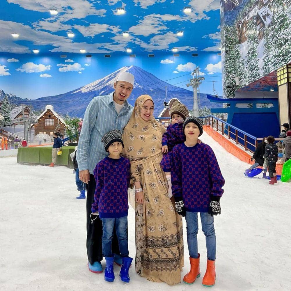 Instagram.com/kartikaputriworld