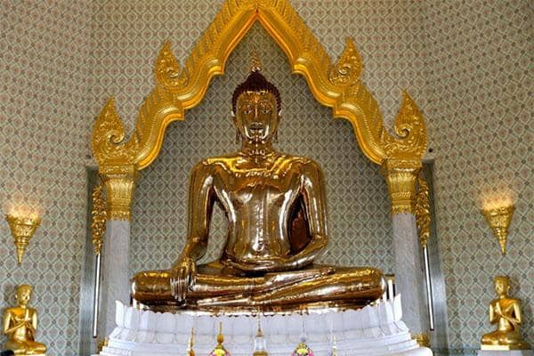 Wat Traimit, Thailand (yuktravel.com)