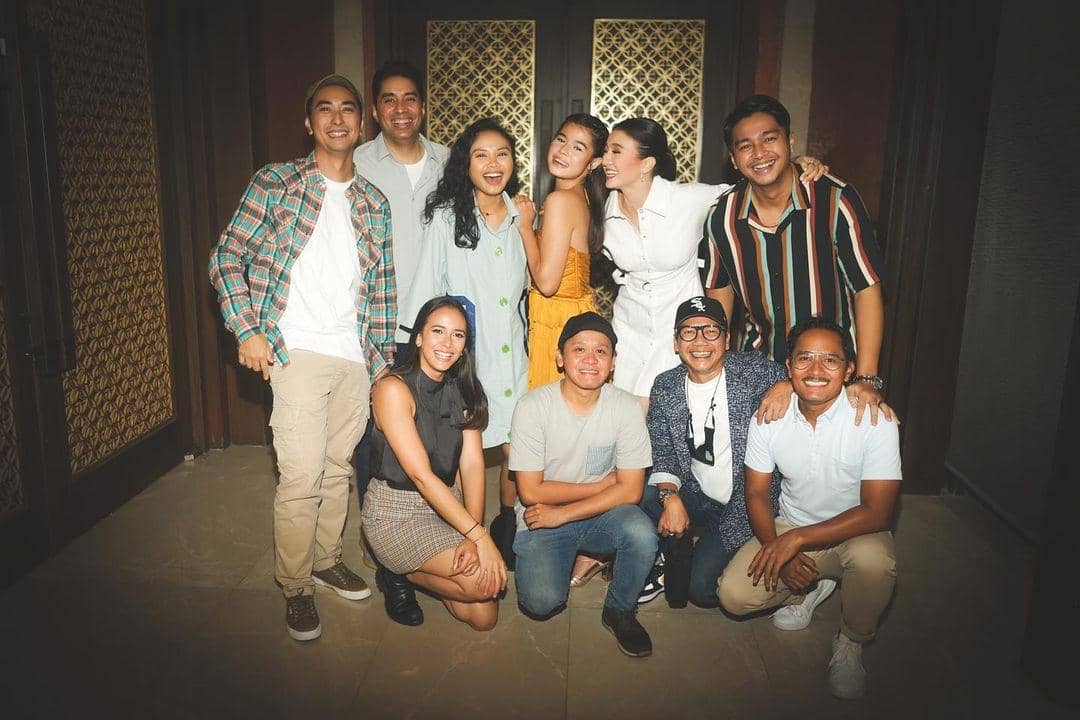 instagram.com/mariatheodoree