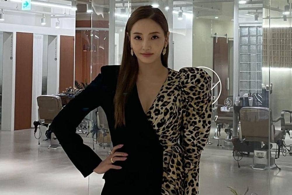 instagram.com/han_chae_young_