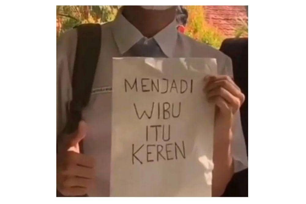 instagram.com/feelthenoir