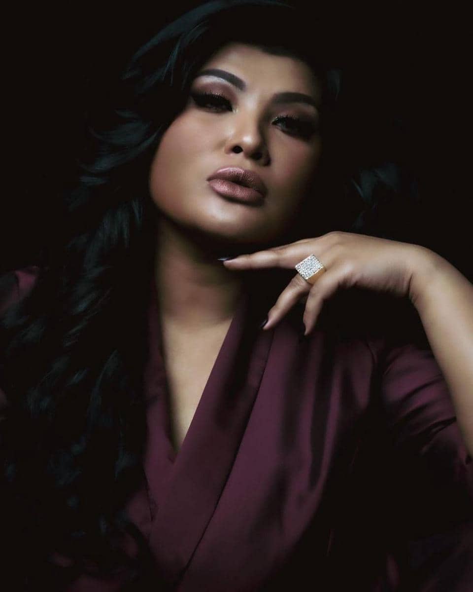 instagram.com/nania.yusuf