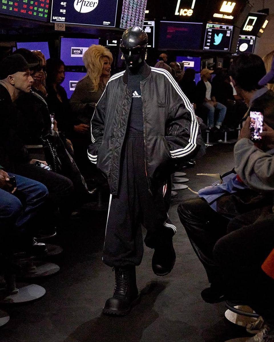 instagram.com/explore/tags/balenciaga