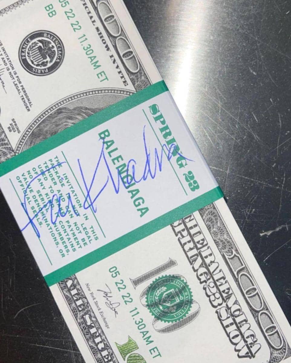 instagram.com/demnagram