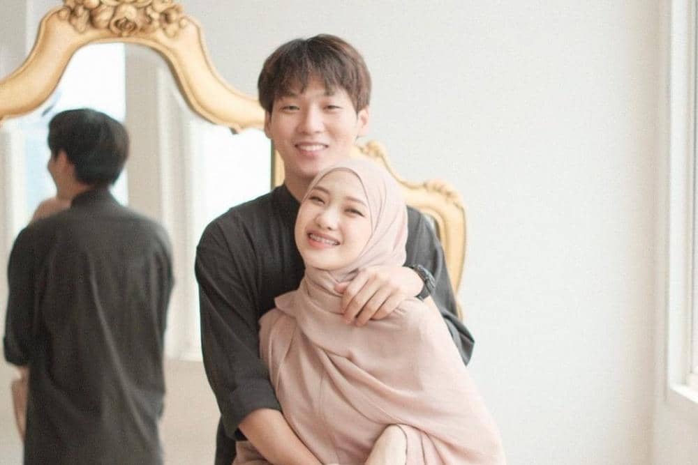 Julia Prastini dan Daehoon