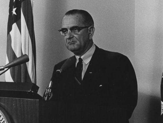 Archives.gov/Cecil W Stoughton