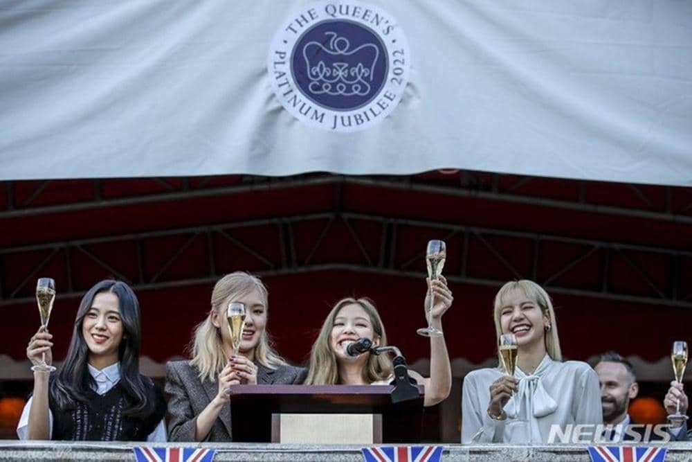 Twitter.com/UKinKorea