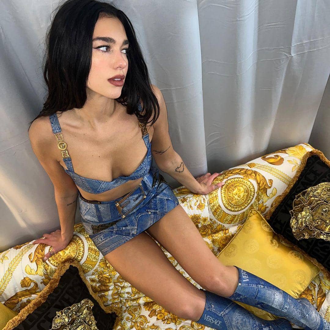 instagram.com/dualipa