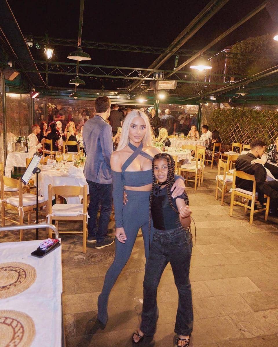 instagram.com/kimkardashian